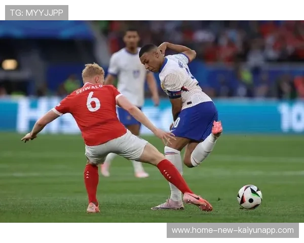 世界杯姆巴佩妙传换位为队友创造绝佳机会 世界杯姆巴佩妙传换位为队友创造绝佳机会